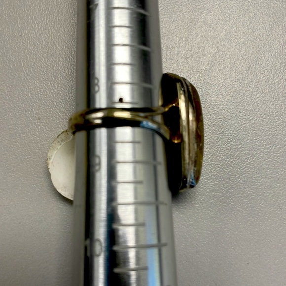 Behold! Rutiated Quartz ring, where nature's artistry meets fine craftsmanship - Picture 5 of 7